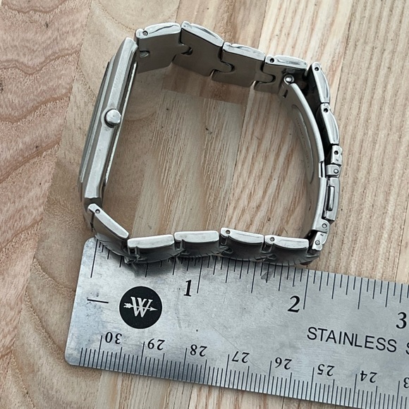 Kenneth Cole NY Men’s Watch Blue Rectangular Dial Stainless Bracelet Date Window - Picture 12 of 12